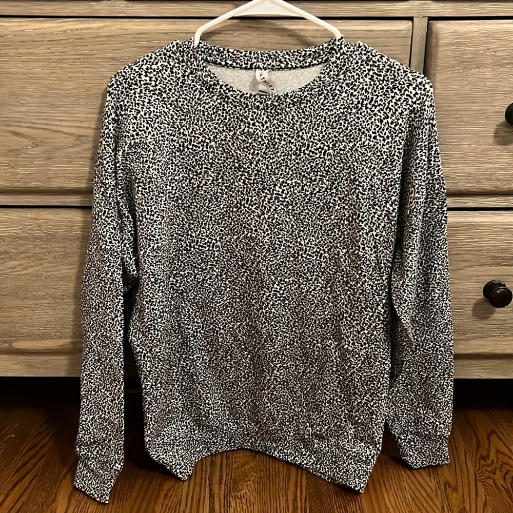 Athleta cheetah sweatshirt